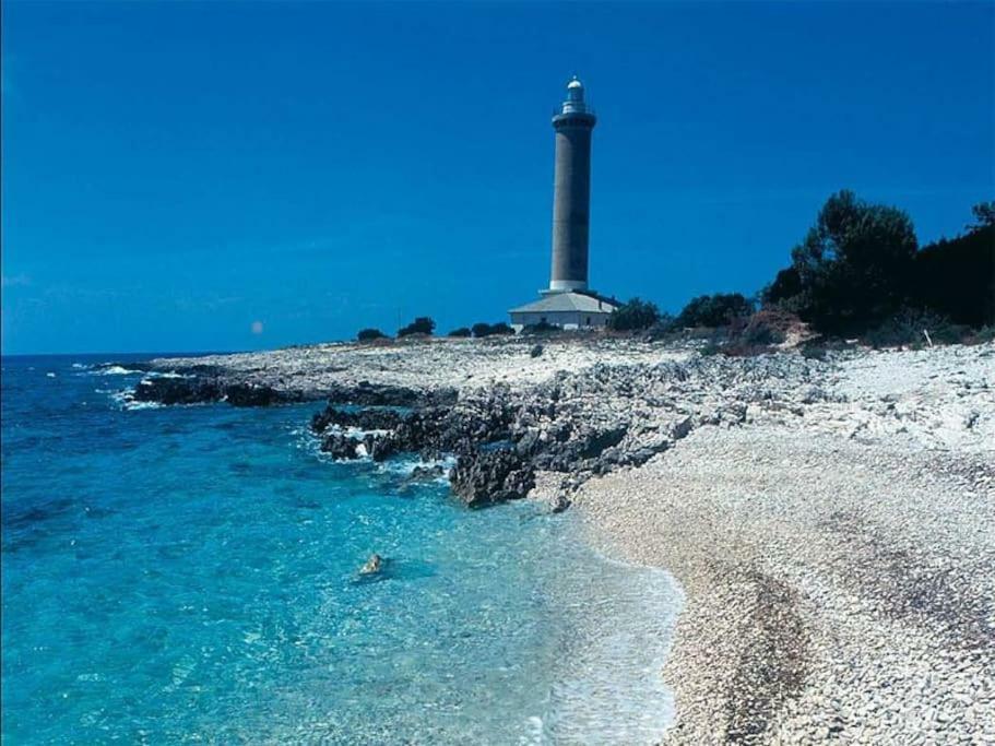 Apartment Lordanic Zaglav, Dugi Otok المظهر الخارجي الصورة