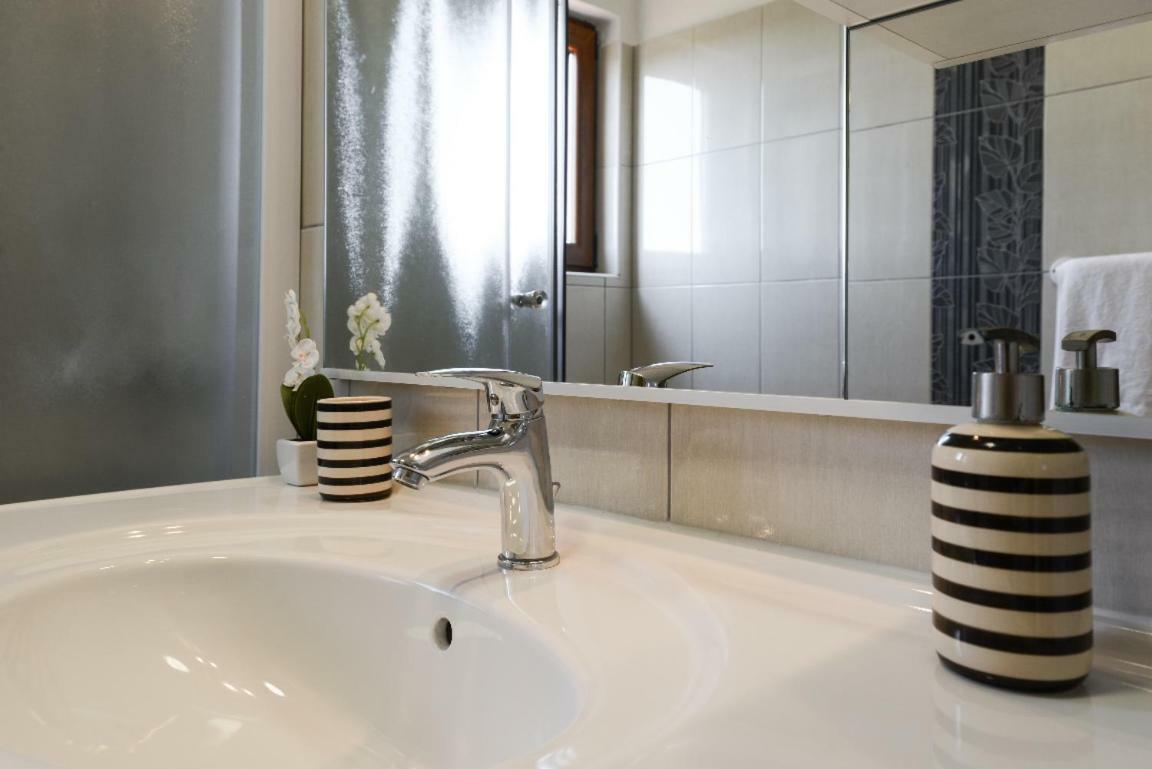 Apartment Lordanic Zaglav, Dugi Otok المظهر الخارجي الصورة