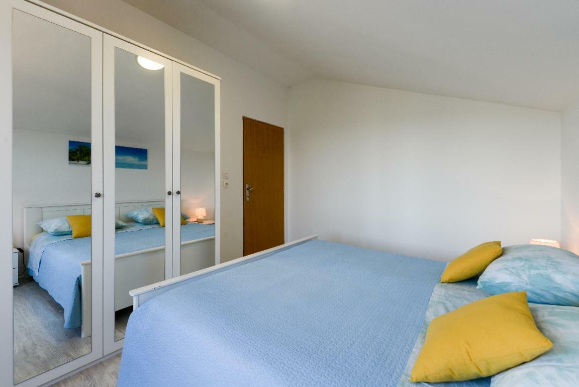 Apartment Lordanic Zaglav, Dugi Otok المظهر الخارجي الصورة